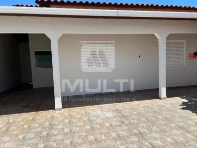 Casa com 3 Quartos à venda, 112m² no Custódio Pereira, Uberlândia