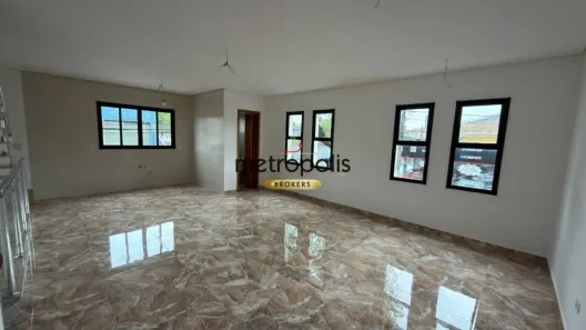 Sobrado com 2 Quartos à venda, 128m² no Vila Pires, Santo André