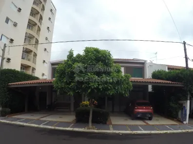 Casa de Condomínio com 4 Quartos à venda, 240m² no Higienópolis, São José do Rio Preto