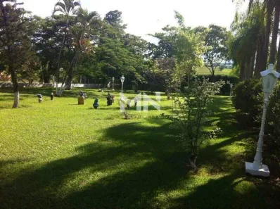 Fazenda/Sítio com 4 Quartos à venda, 450m² no Centro, Itu