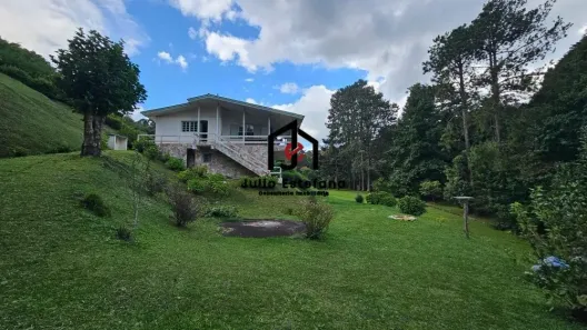 Sobrado com 3 Quartos à venda, 268m² no Passos da Mantiqueira, Campos do Jordão
