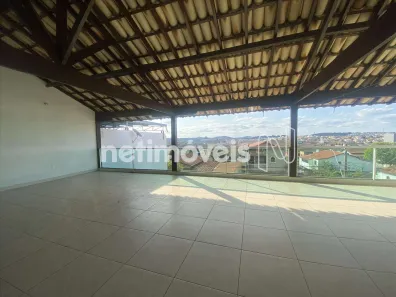 Casa com 6 Quartos à venda, 600m² no Nacional, Contagem