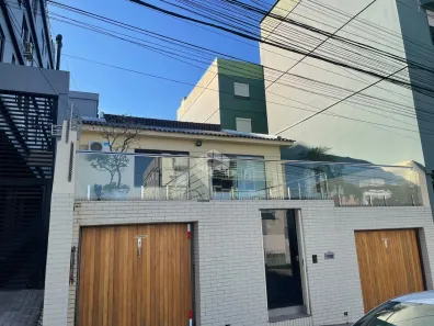 Casa com 3 Quartos à venda, 145m² no Nossa Senhora de Fátima, Santa Maria