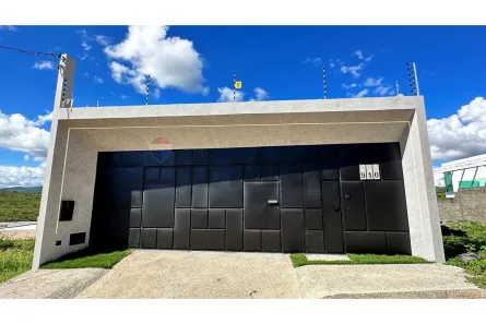 Casa com 3 Quartos à venda, 364m² no São Judas Tadeu, Jequié