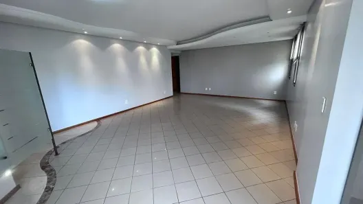 Apartamento com 3 Quartos à venda, 198m² no Setor Bueno, Goiânia