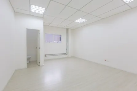 Ponto Comercial com 6 Quartos para alugar, 150m² no Jardim Caboré, São Paulo