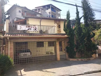 Casa com 3 Quartos à venda, 210m² no Jardim Semiramis, Cotia