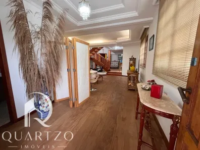 Casa com 4 Quartos à venda, 330m² no Zona 04, Maringá