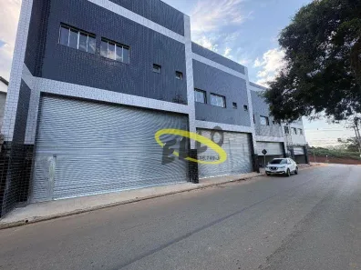 Ponto Comercial para alugar, 210m² no Jardim Santa Paula, Cotia