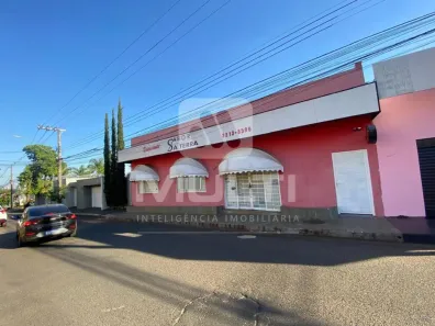 Ponto Comercial com 1 Quarto para alugar, 375m² no Nossa Senhora das Graças, Uberlândia