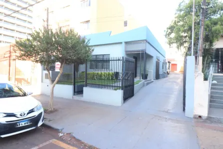 Casa com 3 Quartos à venda, 223m² no Centro, Londrina
