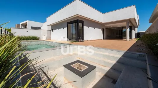 Casa de Condomínio com 4 Quartos à venda, 324m² no Residencial Goiânia Golfe Clube, Goiânia
