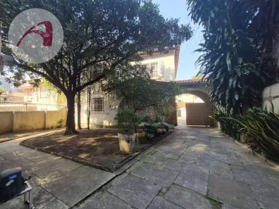 Casa com 2 Quartos à venda, 300m² no Pacaembu, São Paulo
