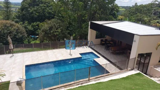 Fazenda/Sítio com 3 Quartos à venda, 330m² no Colinas do Castelo, Jaguariúna