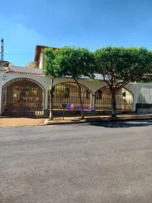 Casa com 4 Quartos à venda, 315m² no Vila Itália, São José do Rio Preto