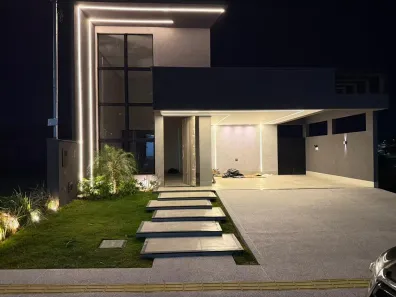 Casa de Condomínio com 3 Quartos à venda, 160m² no Jardins Capri, Senador Canedo