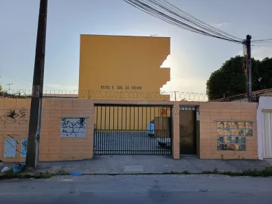 Apartamento com 2 Quartos para alugar, 50m² no Manoel Sátiro, Fortaleza