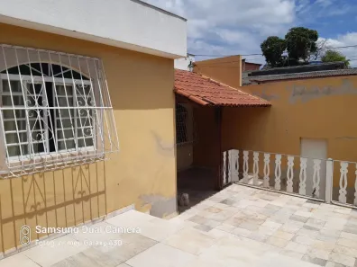 Casa com 4 Quartos à venda, 137m² no Vera Cruz, Contagem