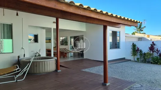 Casa com 5 Quartos à venda, 130m² no Universitário, Biguaçu