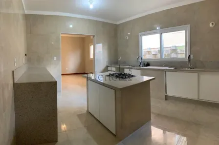 Casa de Condomínio com 3 Quartos para alugar, 200m² no Swiss Park, Campinas