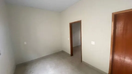Casa com 2 Quartos para alugar, 46m² no Nossa Senhora da Abadia, Uberaba