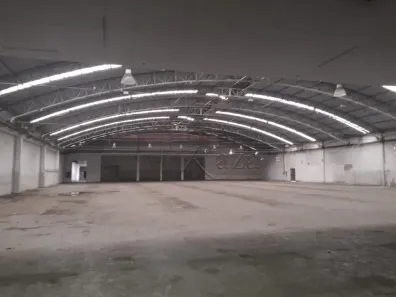 Ponto Comercial para alugar, 10000m² no Jardim das Colinas, São José dos Campos