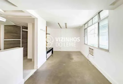 Apartamento com 3 Quartos para alugar, 73m² no Leme, Rio de Janeiro