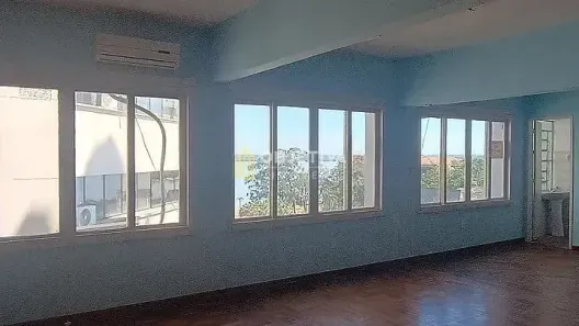 Sala Comercial para alugar, 80m² no Centro Histórico, Porto Alegre