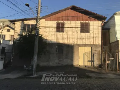 Casa com 3 Quartos à venda, 120m² no Planalto, Caxias do Sul