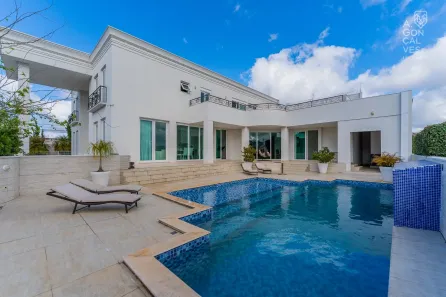 Casa de Condomínio com 5 Quartos à venda, 564m² no São Braz, Curitiba