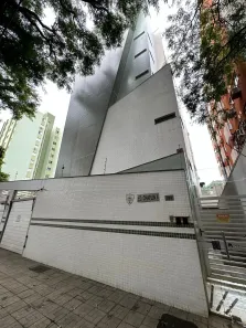 Apartamento com 1 Quarto para alugar, 31m² no Zona 07, Maringá