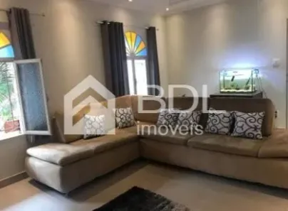 Casa com 3 Quartos à venda, 162m² no Jardim do Trevo, Campinas