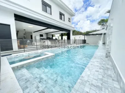Casa de Condomínio com 5 Quartos à venda, 403m² no Bairro do Grama, Caçapava