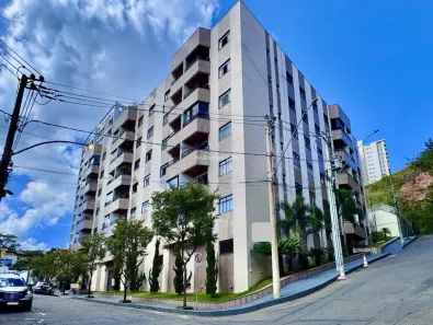 Apartamento com 2 Quartos à venda, 78m² no Granbery, Juiz de Fora