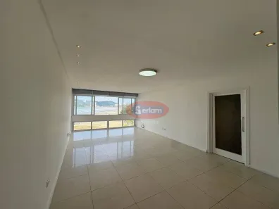 Apartamento com 3 Quartos para alugar, 141m² no José Menino, Santos