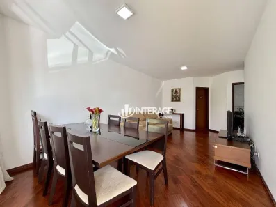 Sobrado com 3 Quartos à venda, 149m² no Santa Felicidade, Curitiba