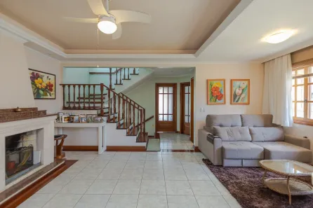 Casa com 3 Quartos à venda, 347m² no Jardim Botânico, Porto Alegre