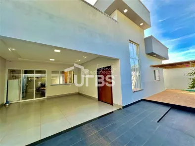 Casa com 3 Quartos à venda, 142m² no Setor Dona Matilde, Catalão