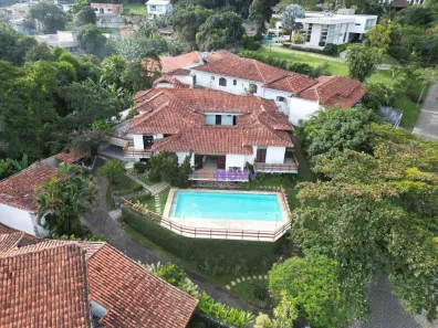Casa de Condomínio com 4 Quartos à venda, 476m² no Piratininga, Niterói