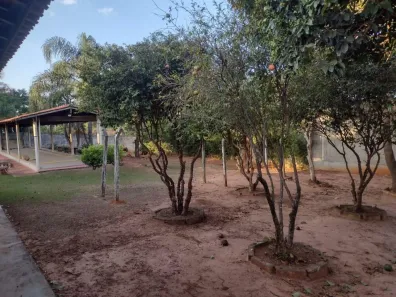 Fazenda/Sítio com 3 Quartos para alugar, 1500m² no Chácara Recreio Alvorada, Hortolândia
