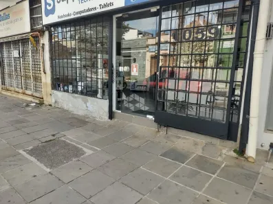 Ponto Comercial com 3 Quartos à venda, 175m² no São Geraldo, Porto Alegre