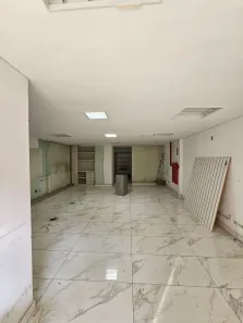 Ponto Comercial para alugar, 150m² no Santa Efigênia, Belo Horizonte
