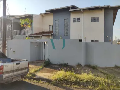 Casa com 3 Quartos para alugar, 260m² no Parque Alto Taquaral, Campinas