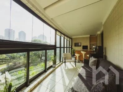 Apartamento com 4 Quartos à venda, 220m² no Jardim Morumbi, São Paulo
