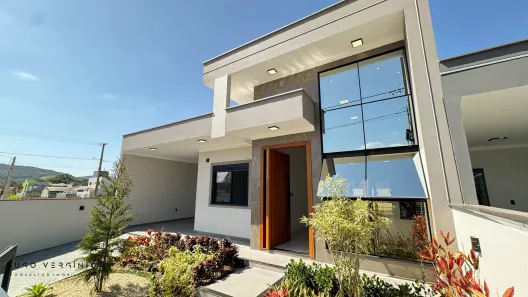 Casa com 3 Quartos à venda, 125m² no Forquilhas, São José