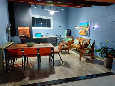 Sobrado com 3 Quartos à venda, 180m² no Jardim Paraíso, São Paulo