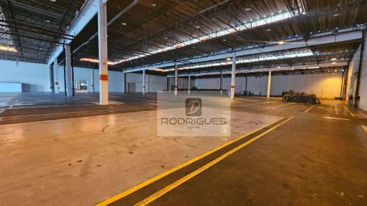Galpão/Depósito/Armazém para alugar, 3200m² no Demarchi, São Bernardo do Campo