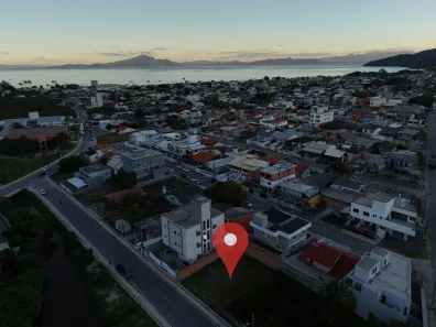 Lote/Terreno à venda, 300m² no Zimbros, Bombinhas
