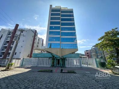 Apartamento com 3 Quartos à venda, 188m² no Centro, Guaratuba
