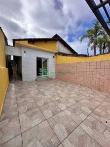 Casa com 2 Quartos à venda, 58m² no Balneário Itaóca, Mongaguá